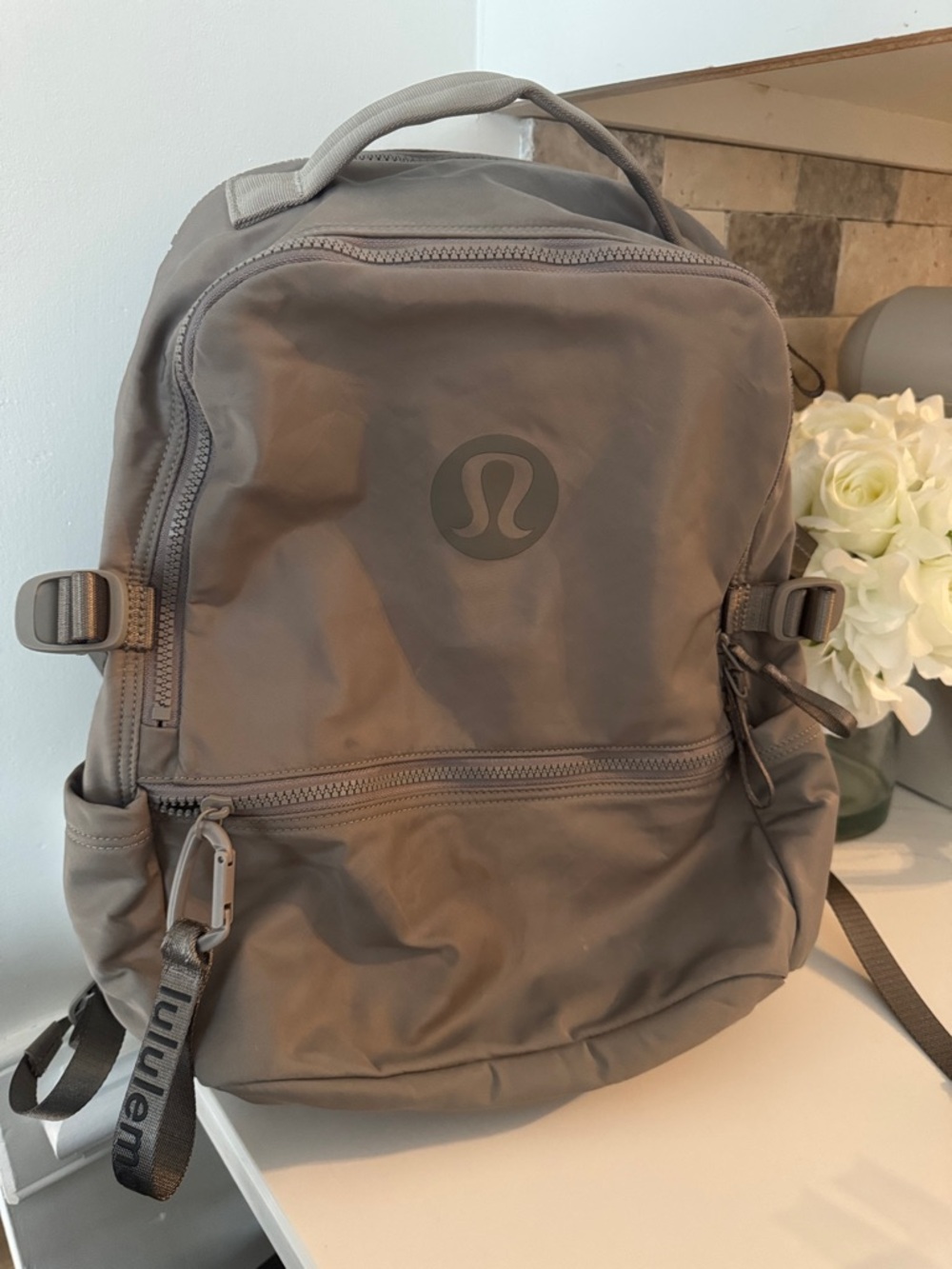 lululemon athletica warm ash grey new crew 22L Backpack